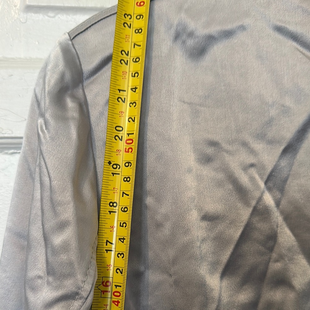 M—Silver Bomber Jacket - Picture 15 of 16